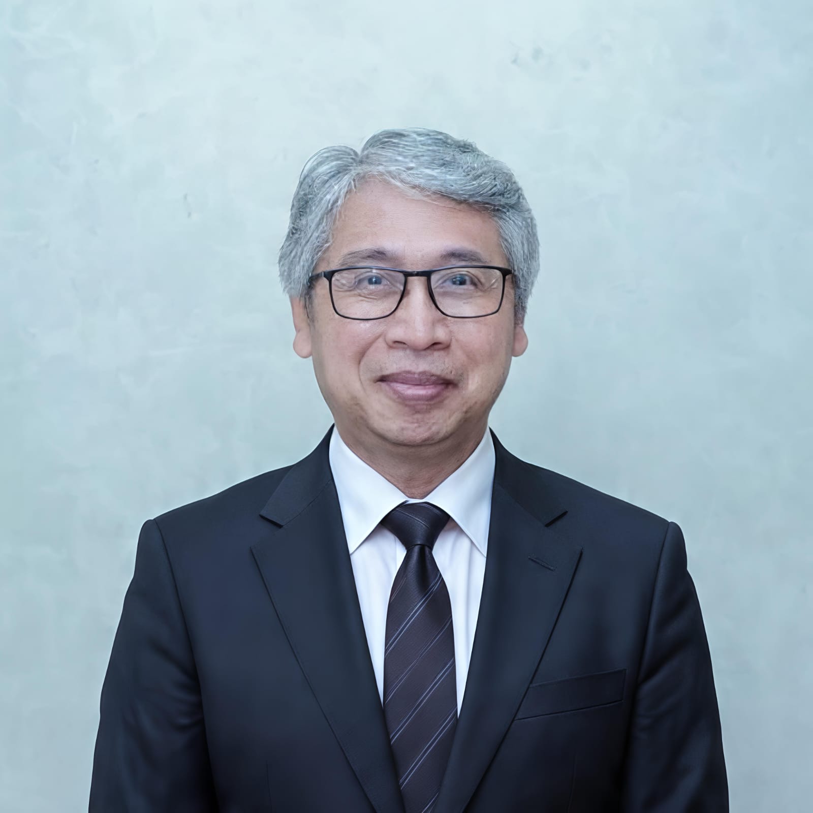 dr. Albertus Eka Budi Sutanta, MHKes