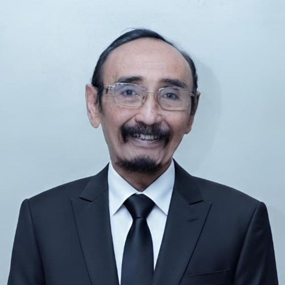 dr. HM. Mambodyanto Sumoprawiro, SH, MKes, MMR